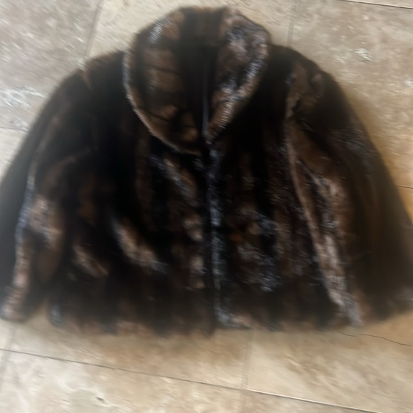 Cejon faux fur jacket large NWOT. Brown and black fully lined. Gorgeous colors - Picture 12 of 13